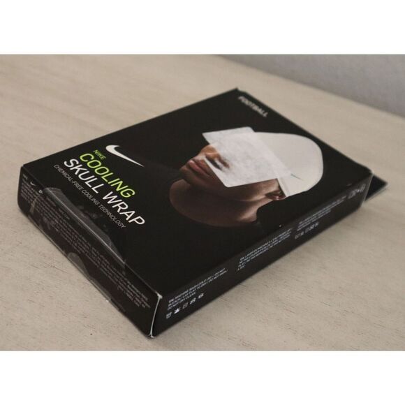 Nike N.100.0615.102 Unisex Sz OSFM White Cooling Football Skull Wrap - Picture 3 of 4